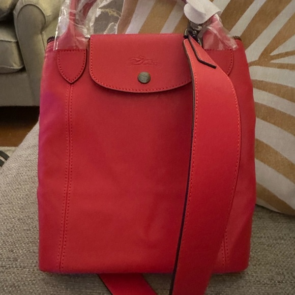 Longchamp NEW Tote totally packable with straps - Picture 3 of 14